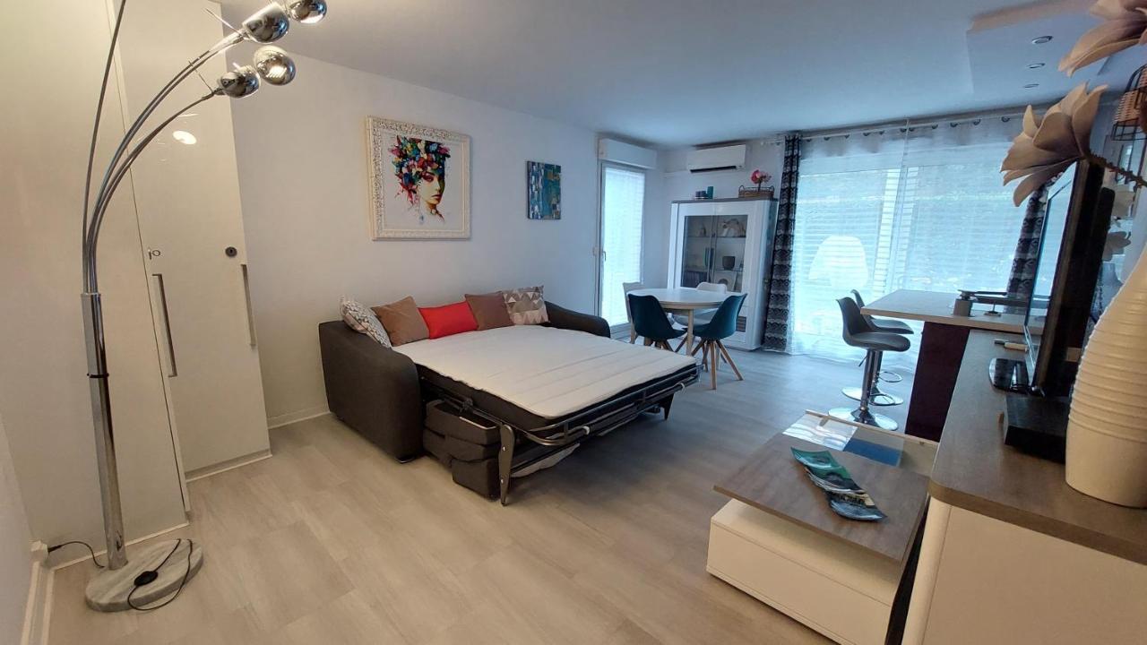Charmant Appartement Residentiel Avec Terrasse, Jardin Privatif Et Piscine A Cannes 칸느 외부 사진