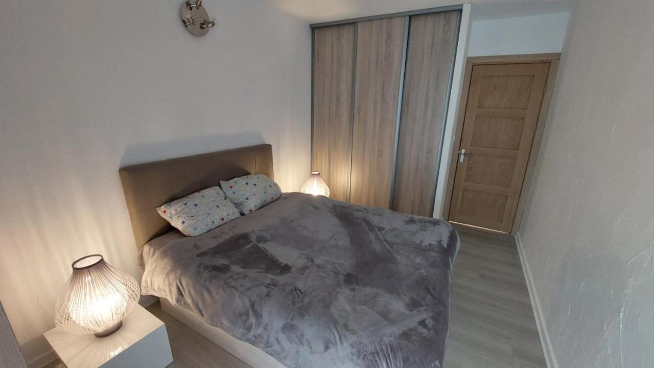 Charmant Appartement Residentiel Avec Terrasse, Jardin Privatif Et Piscine A Cannes 칸느 외부 사진